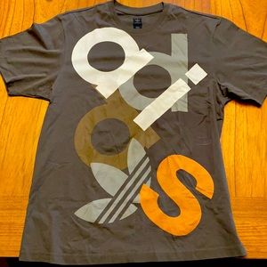 Adidas Olive T-Shirt. Size XL.